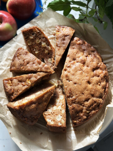 easy apple cake, sliced