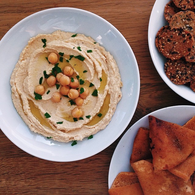 Classic Hummus from Dried Chickpeas | [recipe]