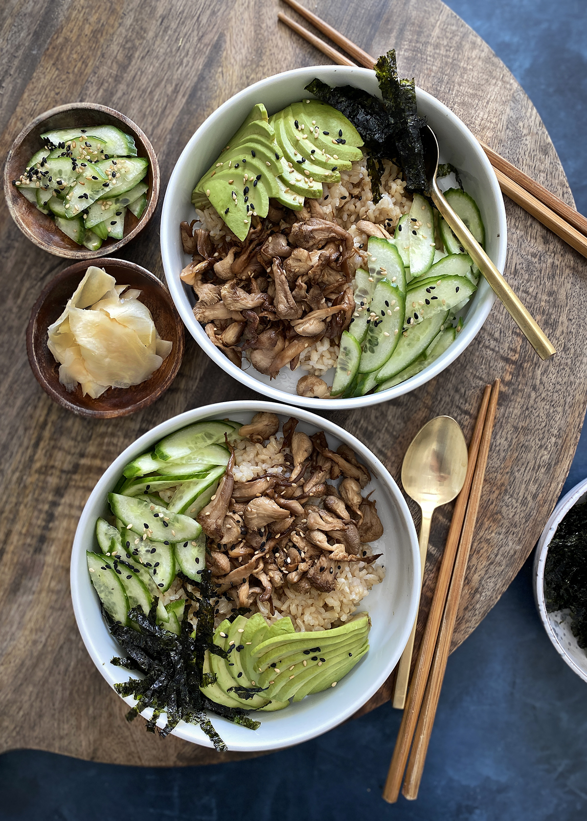 california roll bowl , vegan/plant-based with lion's mane mushrooms