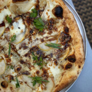 pear walnut blue cheese pizza