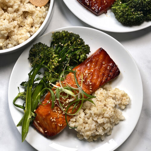 spicy gochujang salmon with brown rice and broccoli