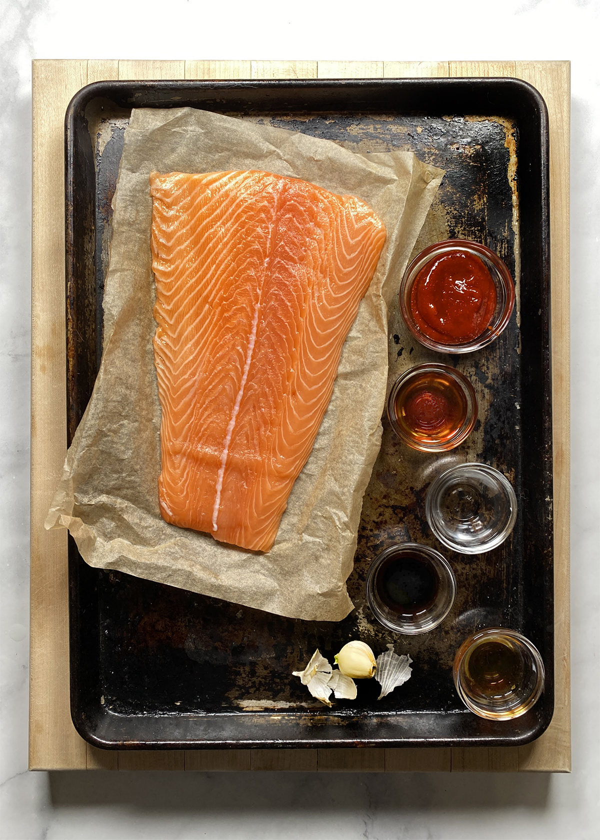 spicy gochujang salmon ingredients