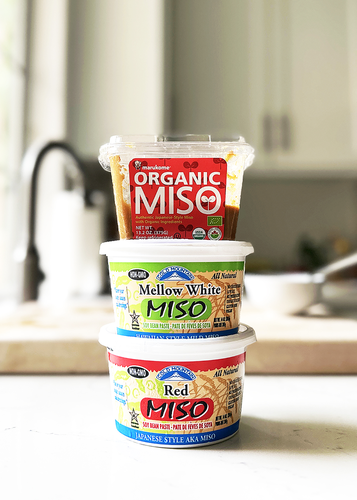 types of miso: sweet hawaiian style, white, red miso