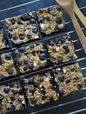 blueberry muffin baked oatmeal squares
