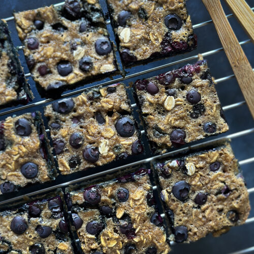 blueberry muffin baked oatmeal squares