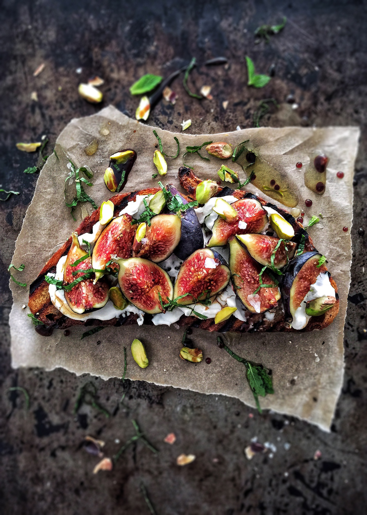 ricotta fig toast with mint and ppistachios