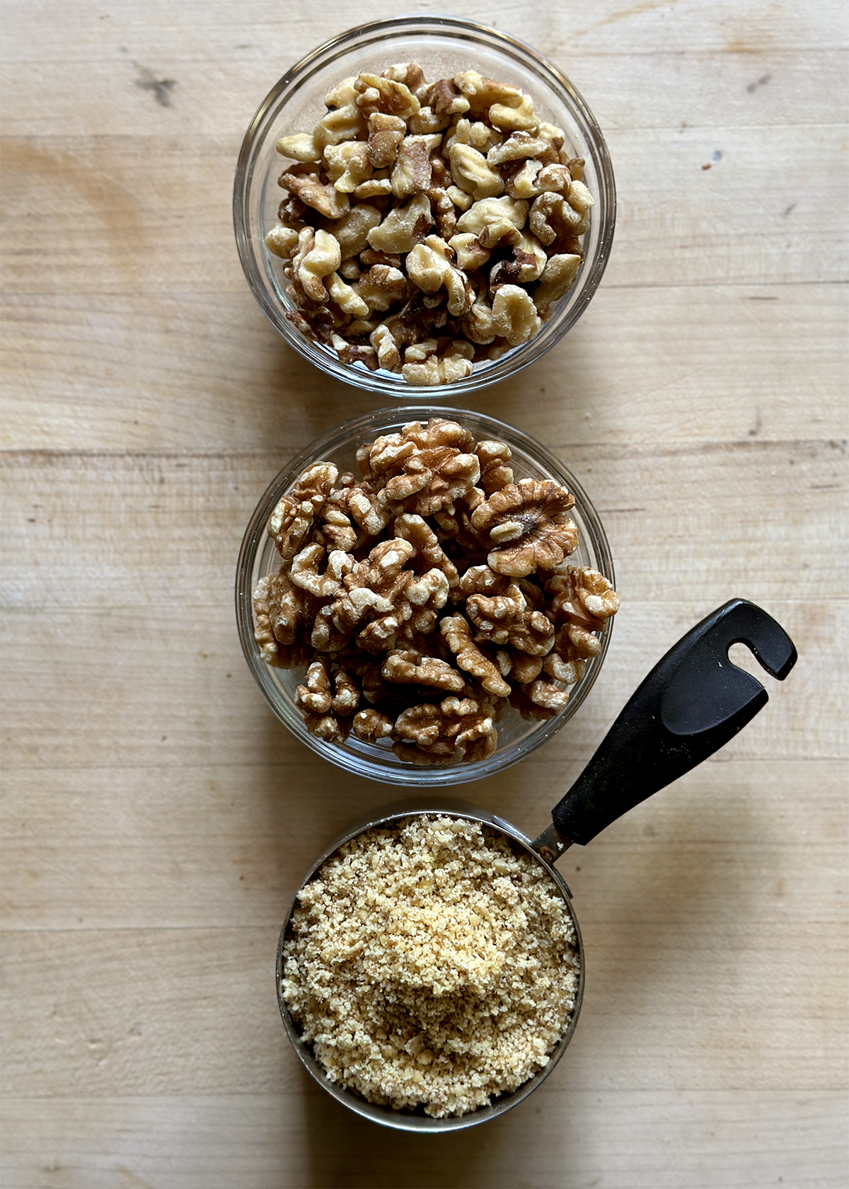 walnut pieces vs whole vs ground in prep bowls