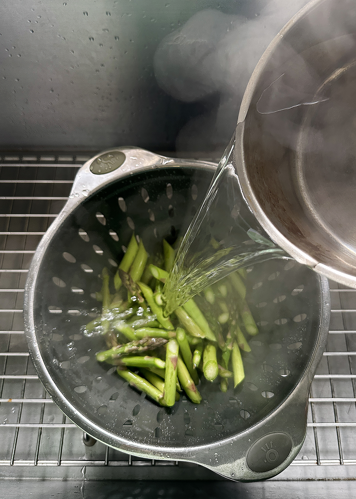 blanching asparagus