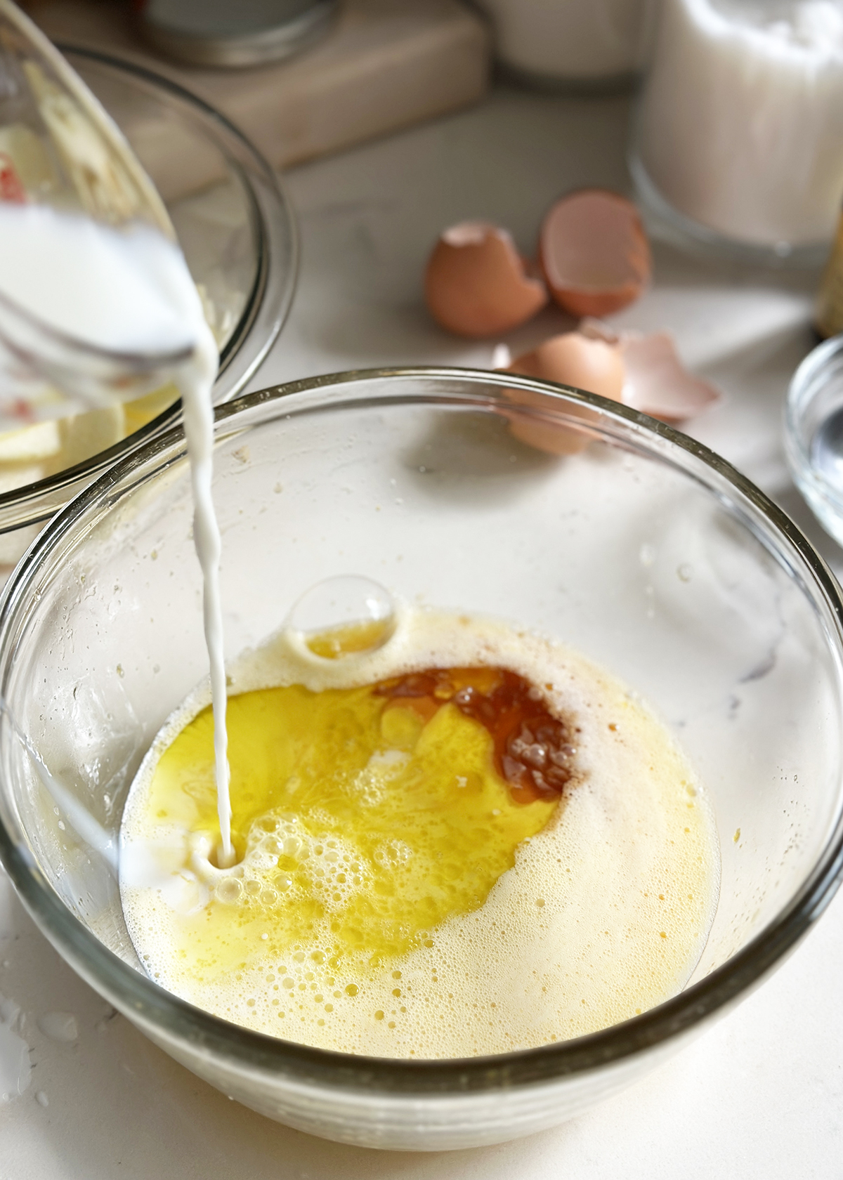 invisible apple cake liquid ingredients