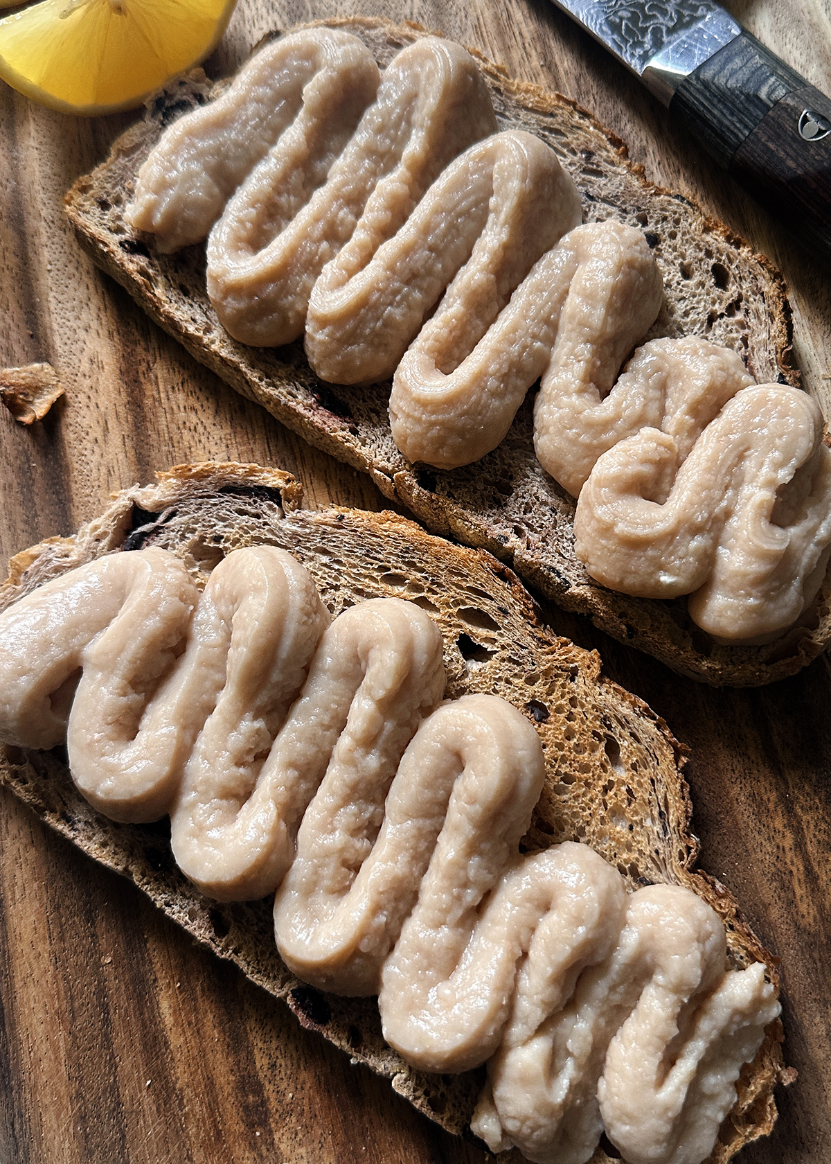 whitebeanspread on toast