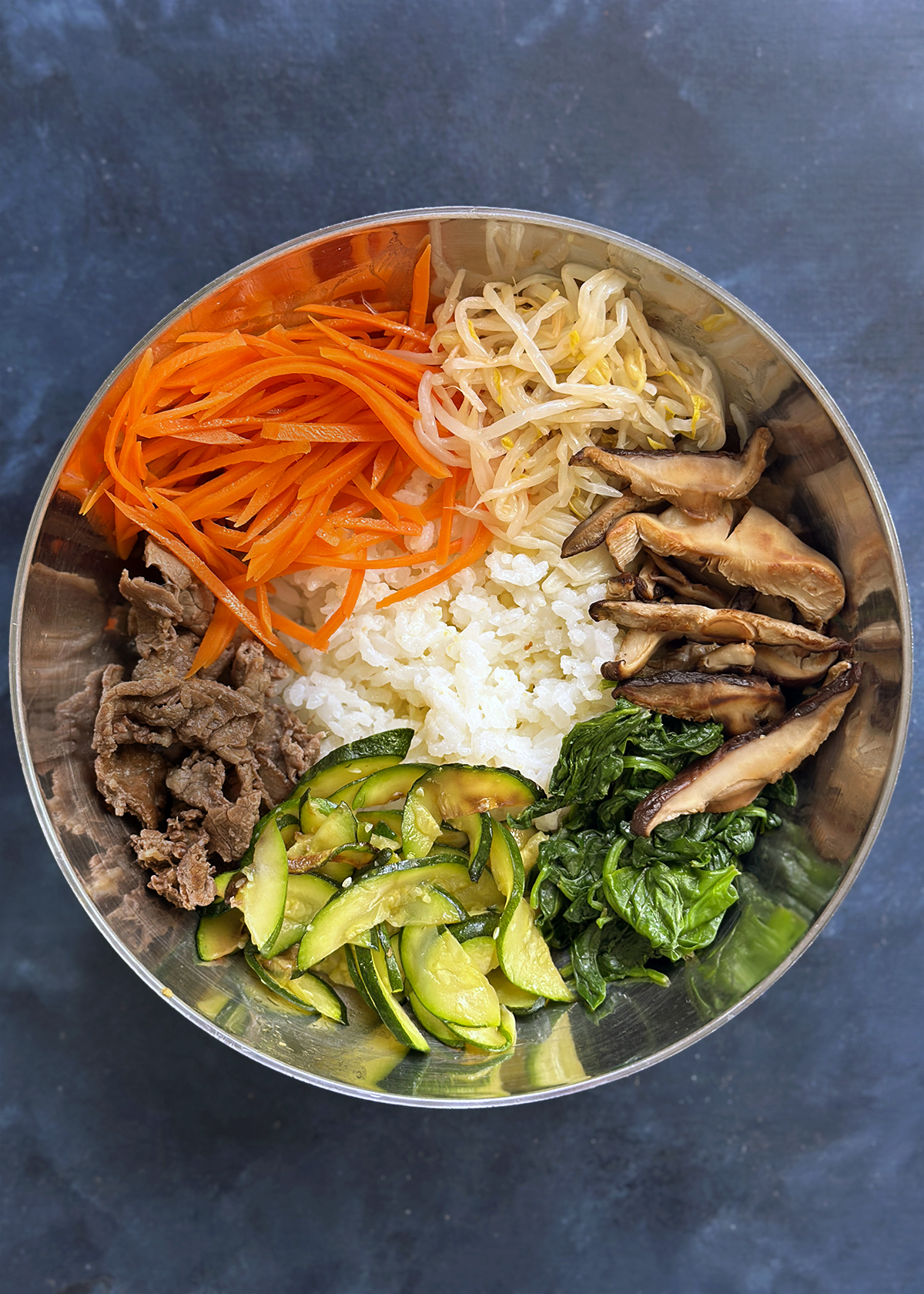 bibimbap rice and vegetables in bowl