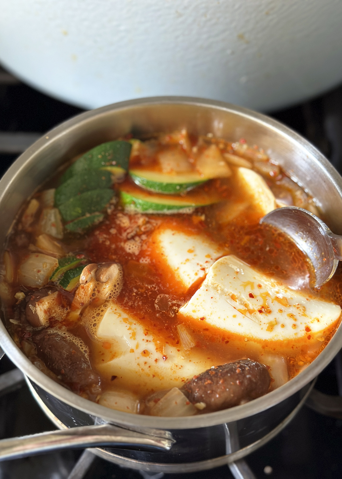 soon tofu kkigae, adding tofu